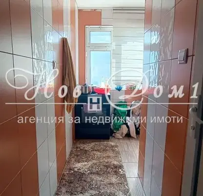 Снимка 4 — Къща с 2 етажа и гараж в Аспарухово, Варна