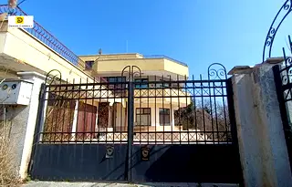 Къща във Варна, Бриз