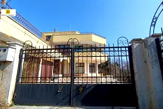 Къща във Варна, Бриз