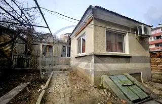 Къща във Варна, Цветен квартал