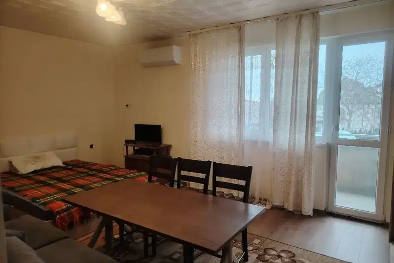 Къща във Варна, Галата