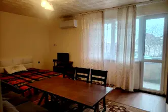 Къща във Варна, Галата