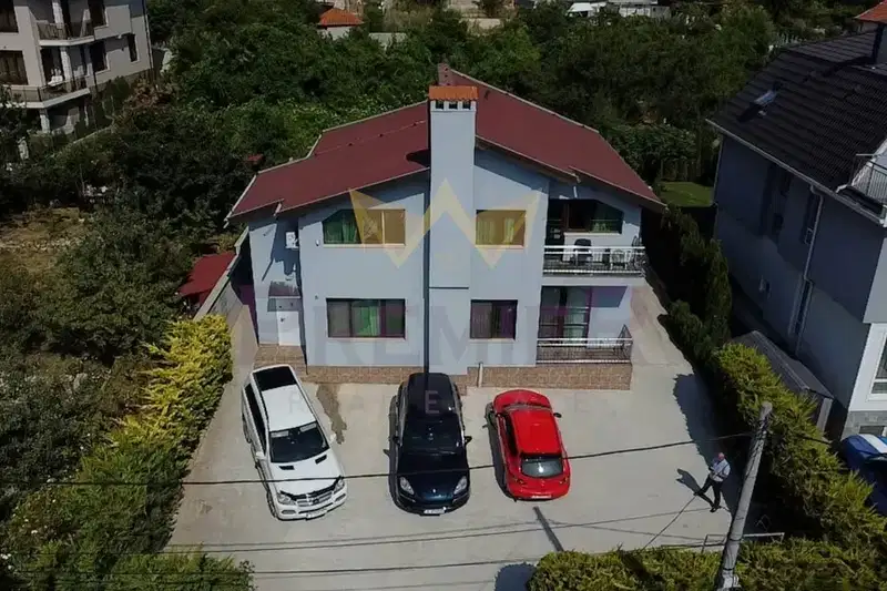 House in Varna, Alen Mak