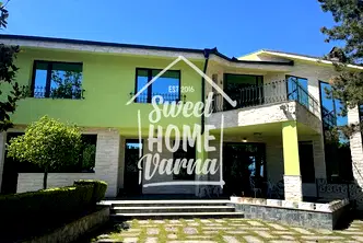 Къща във Варна, м-т Долна Трака