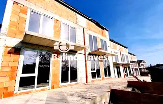 Къща във Варна, м-т Горна Трака