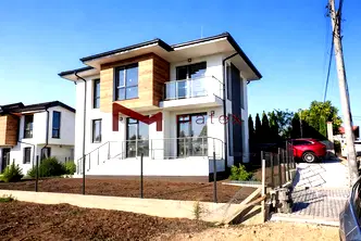 Къща във Варна, м-т Горна Трака