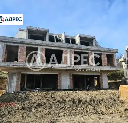 Снимка 2 — Къща във Варна, м-т Манастирски рид