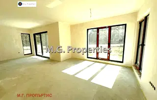Къща във Варна, м-т Манастирски рид