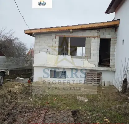 Снимка 3 — Къща във Варна, м-т Манастирски рид