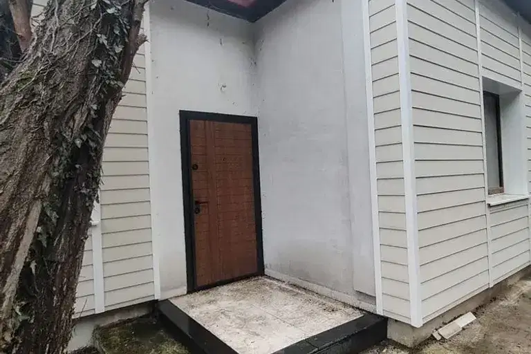 House in Varna, Priboi