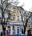 Къща във Варна, Операта
