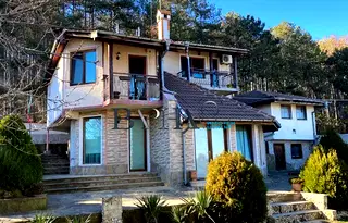 Къща във Варна, Виница
