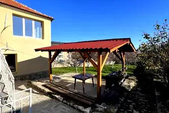 Къща във Варна, Виница
