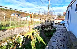 Къща във Варна, Виница