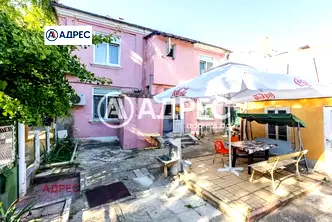 Къща във Варна, Зимно кино Тракия
