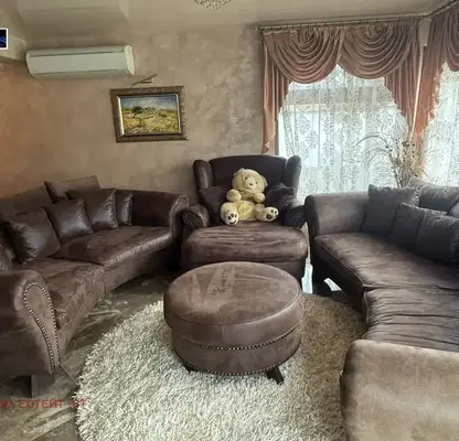 Photo 2 — House in Veliko Tyrnovo, Centyr