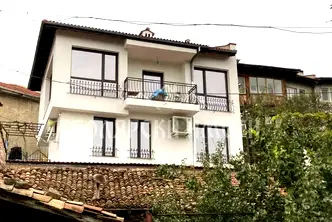 Къща във Велико Търново, Варуша