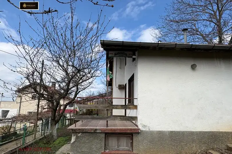 House in Vraca, Studentski Grad