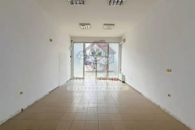 Офис в Пловдив, Асенов