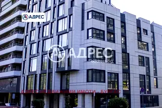 Офис в Бургас, Лазур