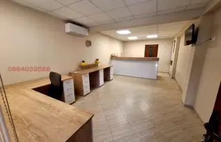 Офис в Габрово, Център