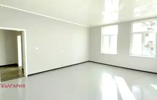 Офис в Разград, Кубрат