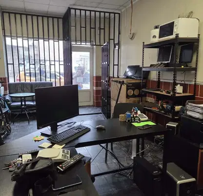 Photo 5 — Office in Pernik, Centyr