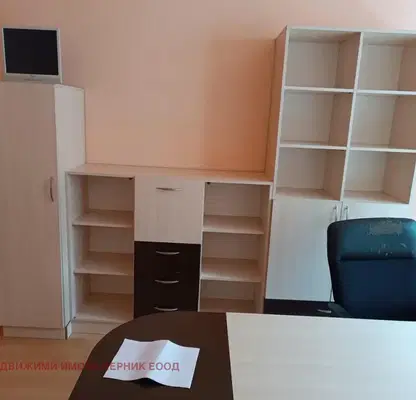 Photo 4 — Office in Pernik, Centyr