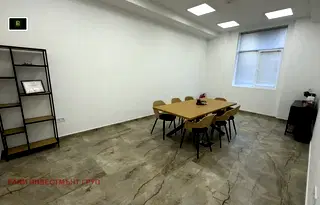 Офис в Перник, Център