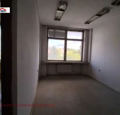 Photo 2 — Office in Pleven, Idealen Centyr