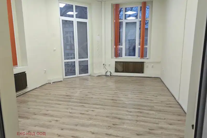 Офис в Пловдив, Център