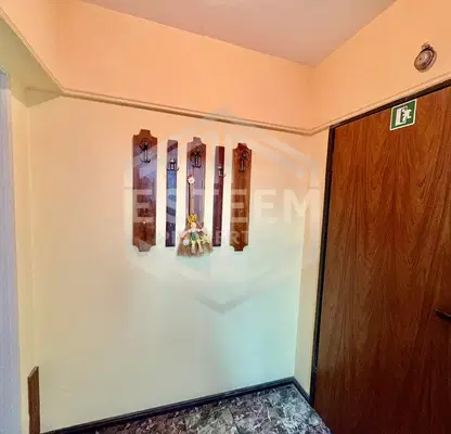 Photo 5 — Office in Ruse, Centyr