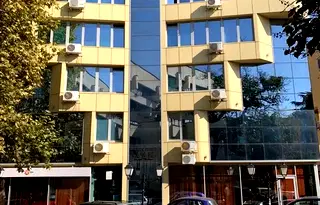 Офис в Русе, Център