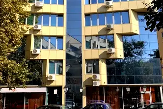 Офис в Русе, Център