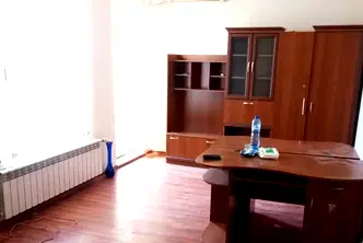 Офис в Русе, Център