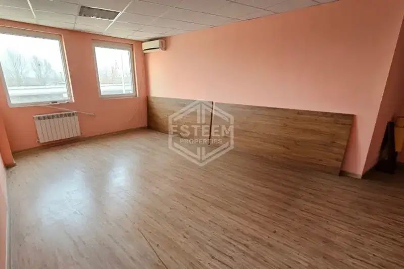 Office in Ruse, Promishlena Zona - Iztok