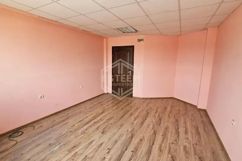 Office in Ruse, Promishlena Zona - Iztok
