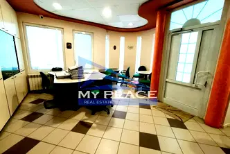 Офис в Шумен, Център