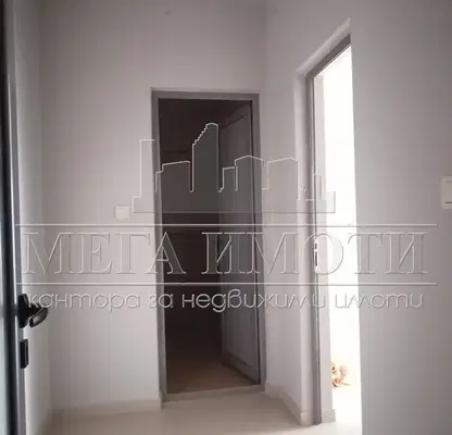 Photo 5 — Office in Sliven, Centyr