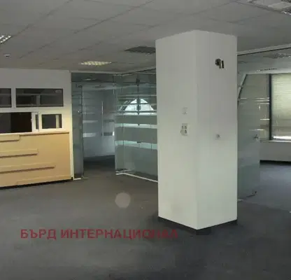 Photo 2 — Office in Sofiya, Centyr