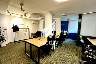 Офис в София, Център