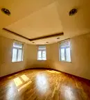 Офис в София, Център