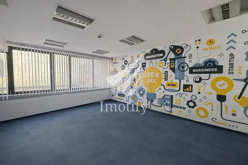 Office in Sofiya, Centyr
