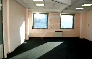 Офис в София, Център