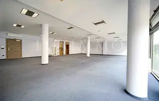 Офис в София, Център