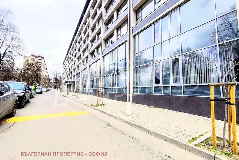 Офис в София, Гоце Делчев