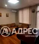 Офис в София, Лагера