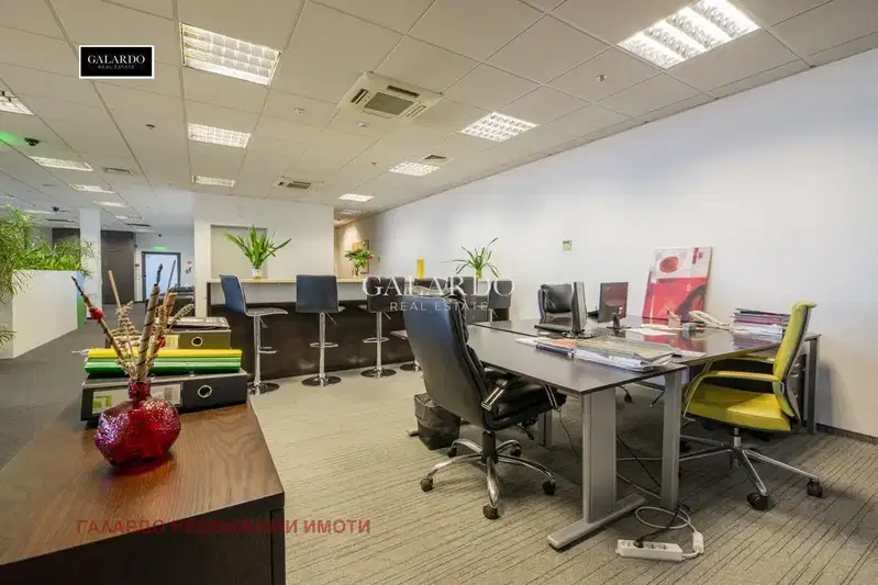 Office in Sofiya, Letishte Sofiya