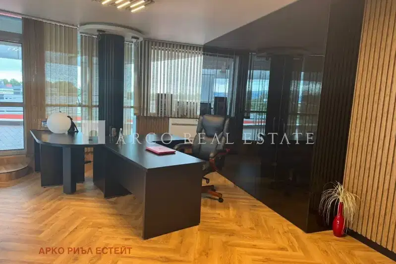 Office in Sofiya, Letishte Sofiya