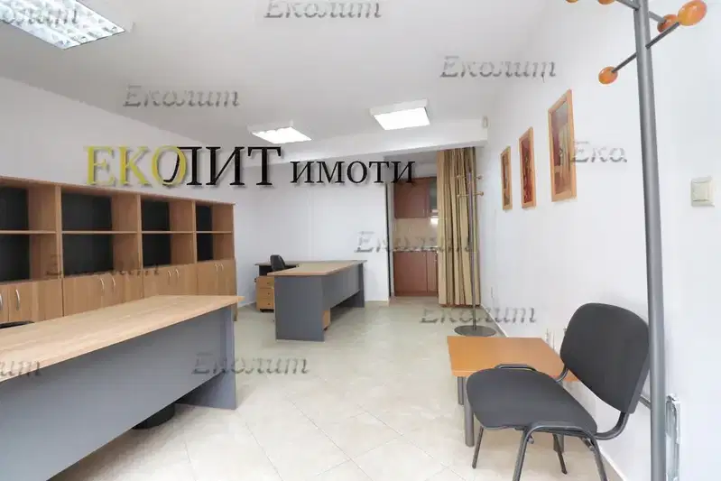 Офис в София, Лозенец